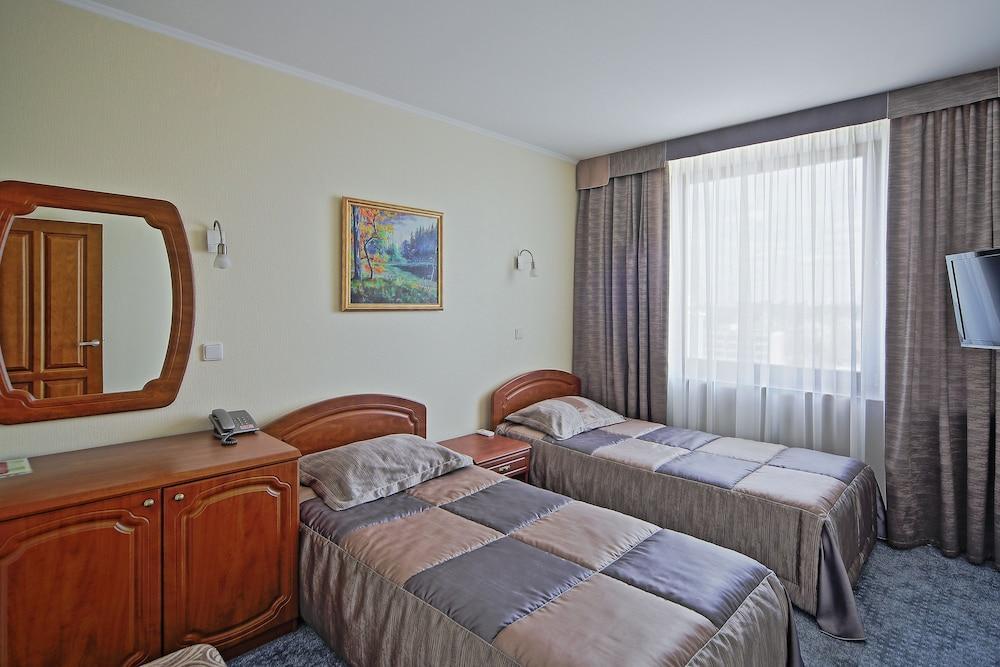 Tourist Hotel มินสก์ ภายนอก รูปภาพ