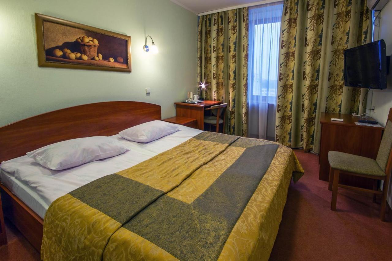 Tourist Hotel มินสก์ ภายนอก รูปภาพ